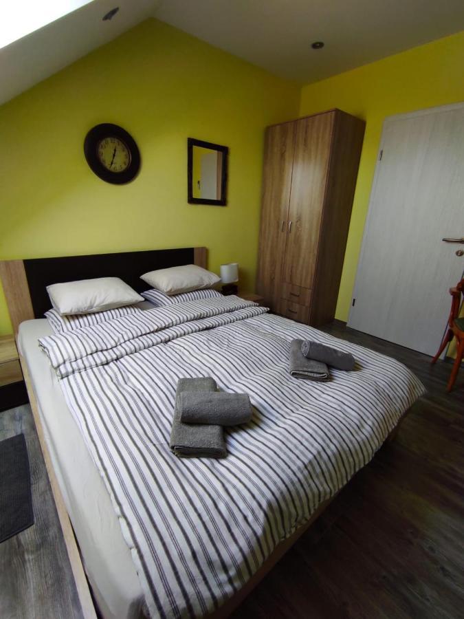 Accommodation "Old Town Dreznik" Rakovica Ngoại thất bức ảnh