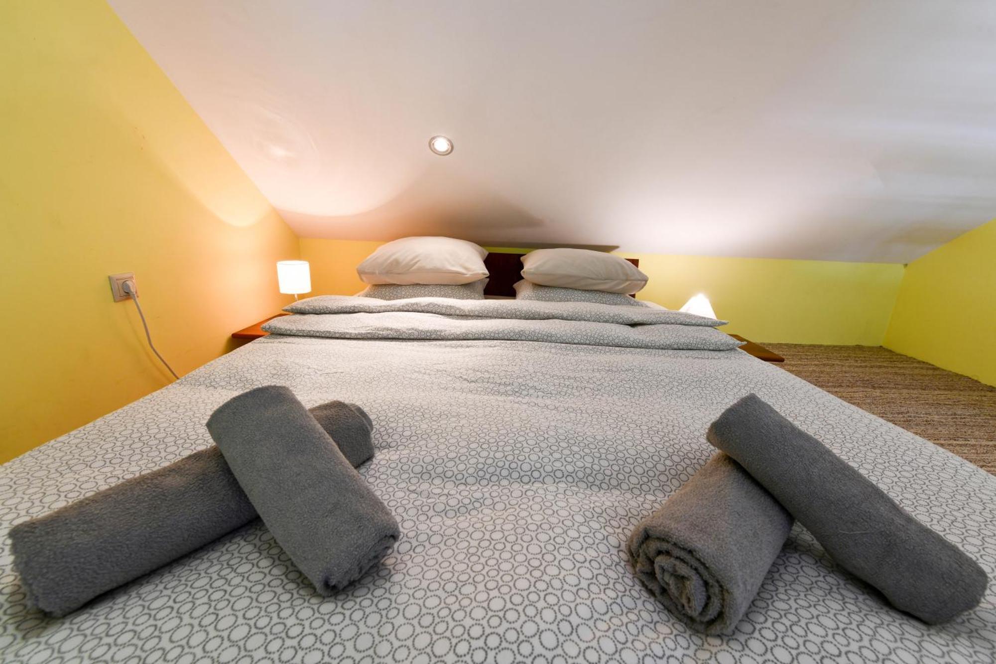 Accommodation "Old Town Dreznik" Rakovica Ngoại thất bức ảnh