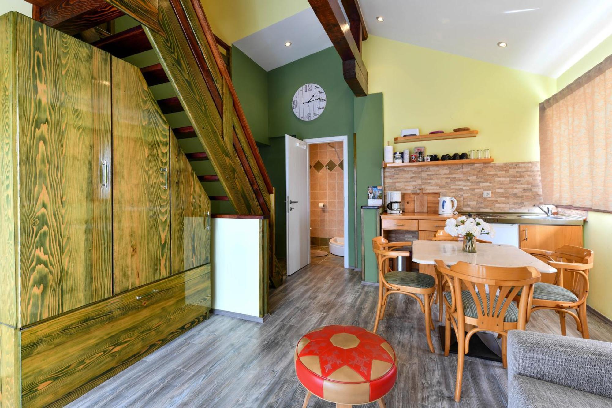 Accommodation "Old Town Dreznik" Rakovica Ngoại thất bức ảnh