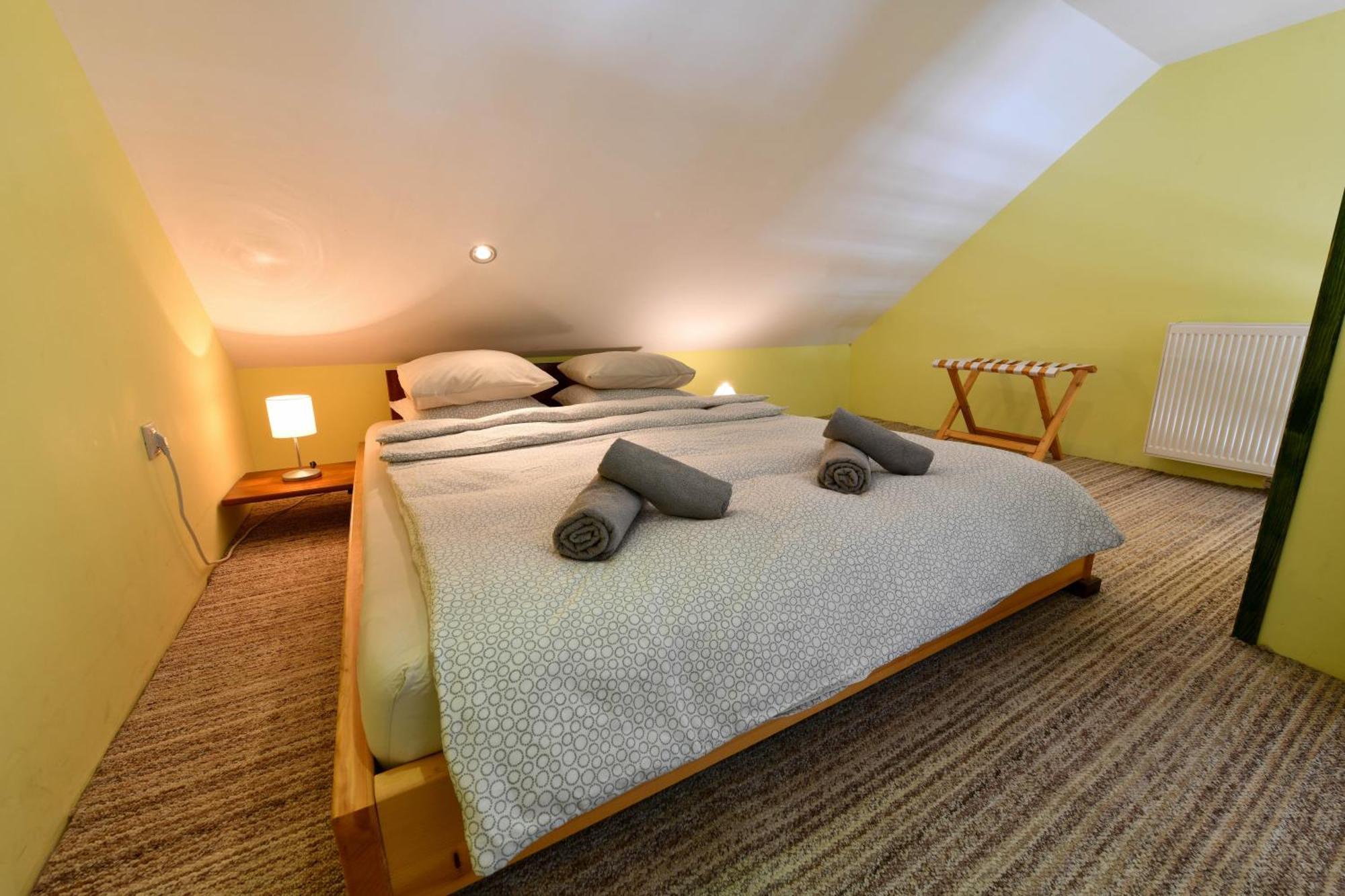 Accommodation "Old Town Dreznik" Rakovica Ngoại thất bức ảnh